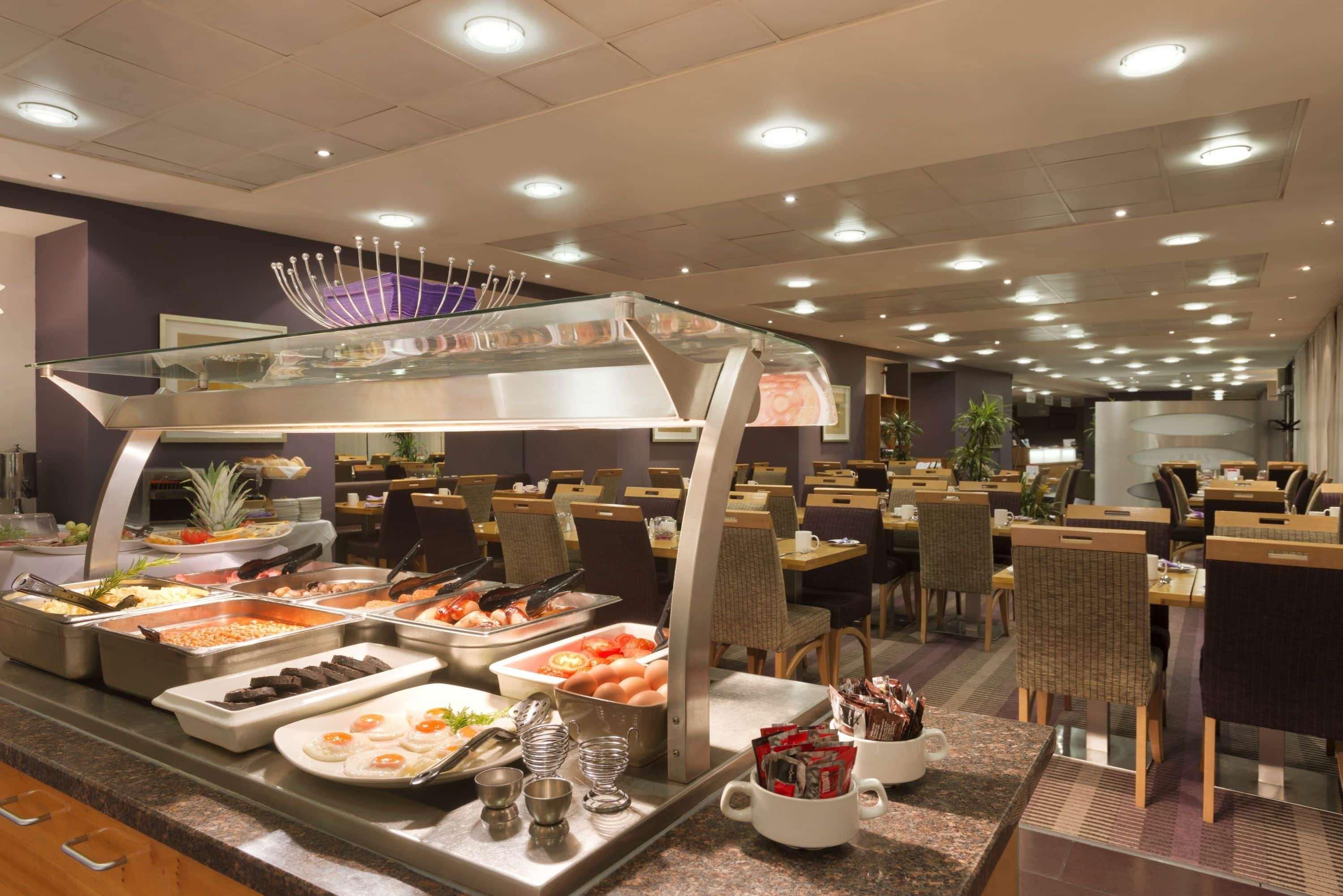 Hotel Ramada Plaza Wrexham Exteriér fotografie